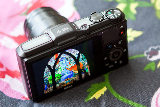 FF_NIKON_coolpix_s9700_review_06